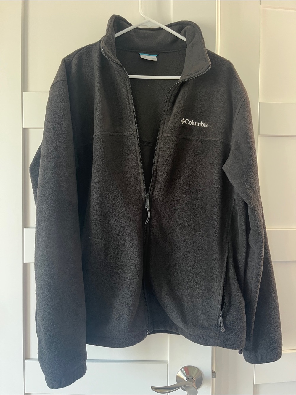 Men’s Columbia Black Full-Zip Fleece Jacket with Logo